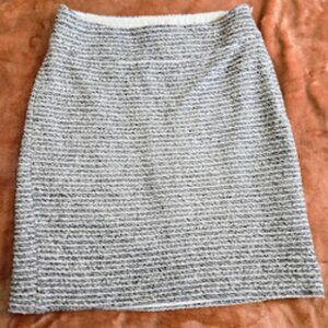 Banana Republic Gray Tweed Pencil Skirt Size 2